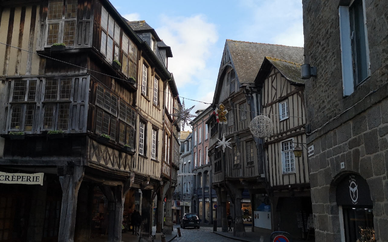 image Dinan