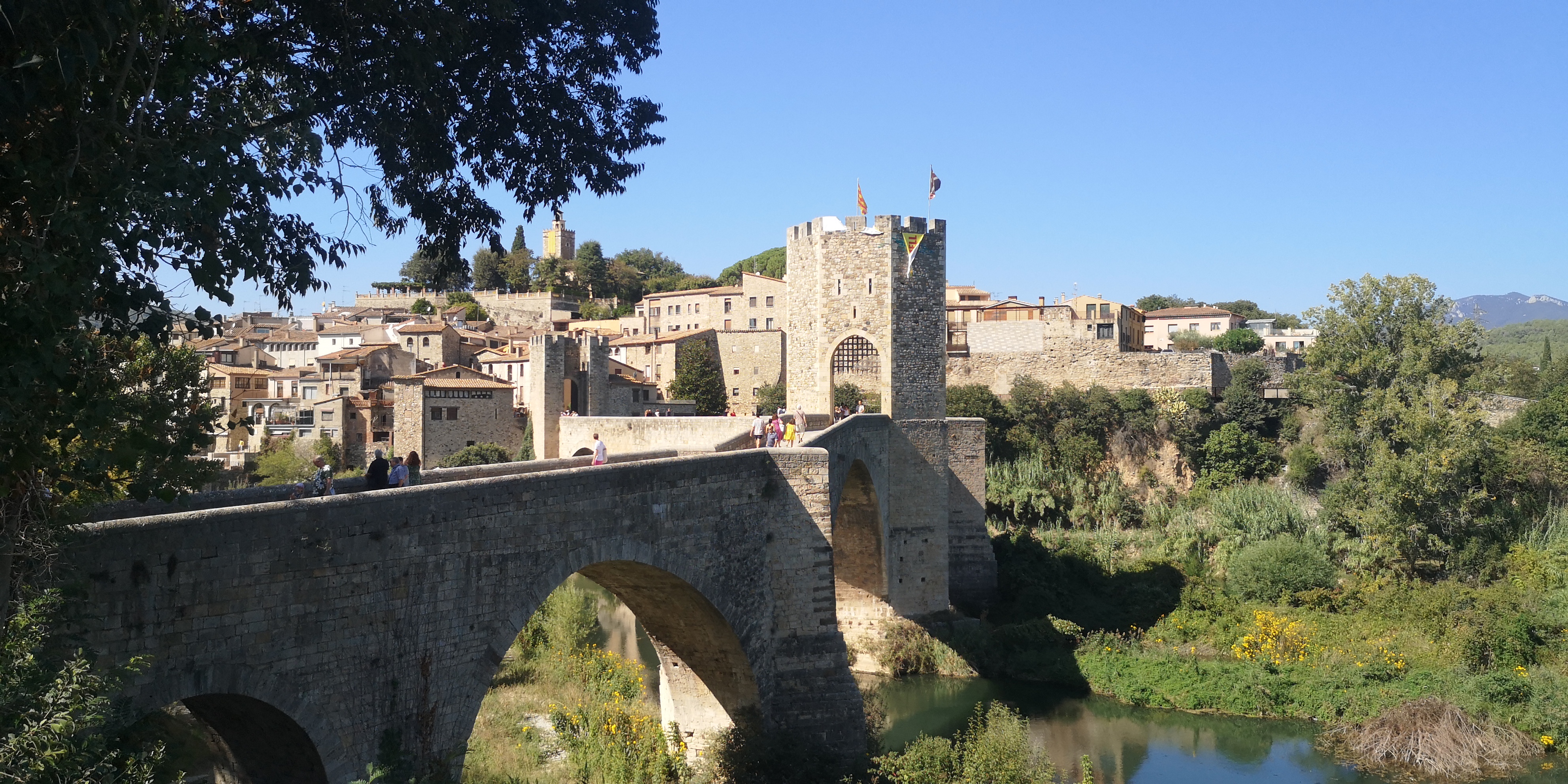 image Besalú