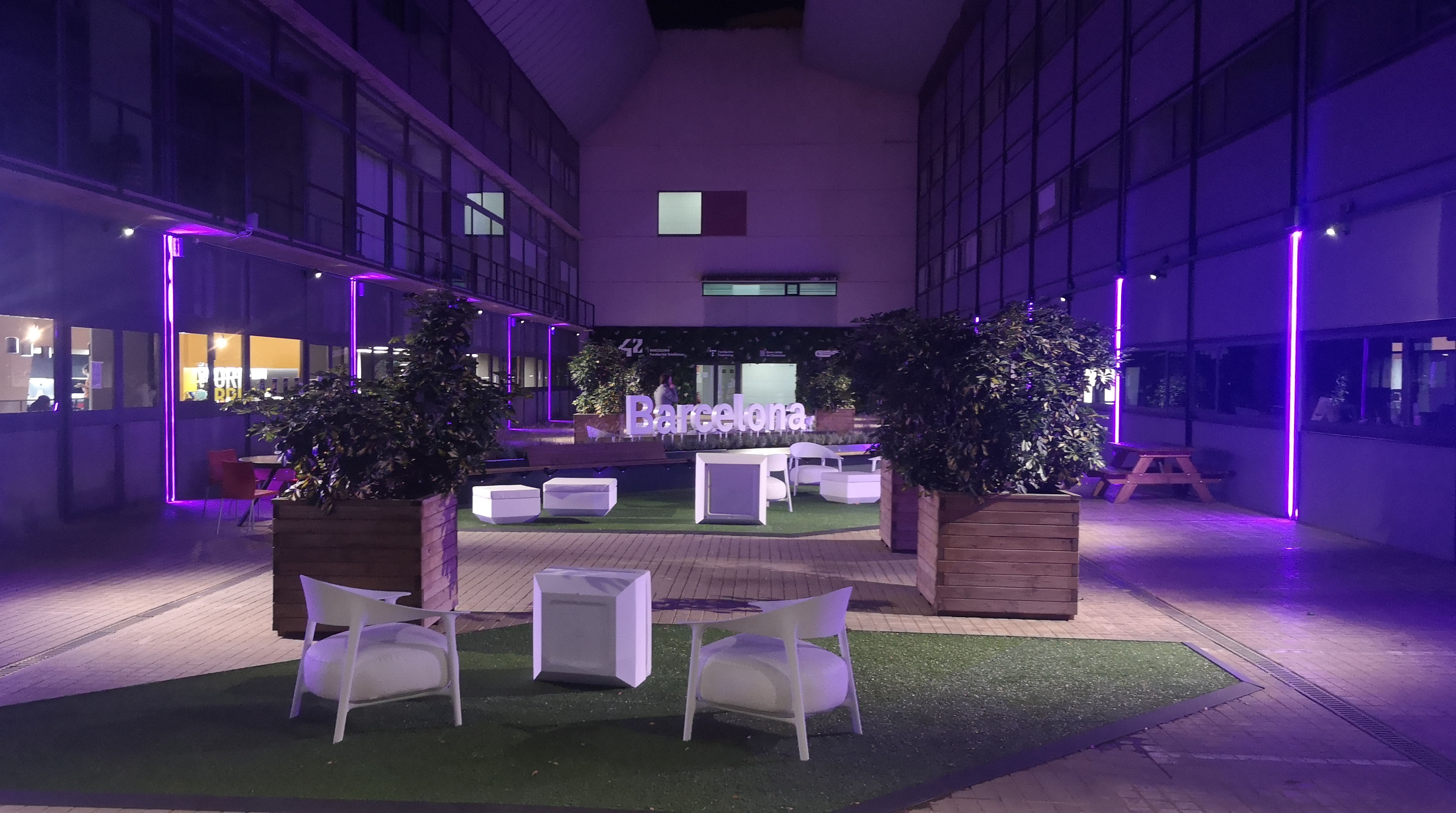Patio 42